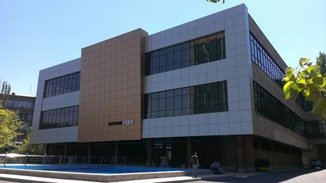 ae5c51f22f76a41ccb831797f818599b